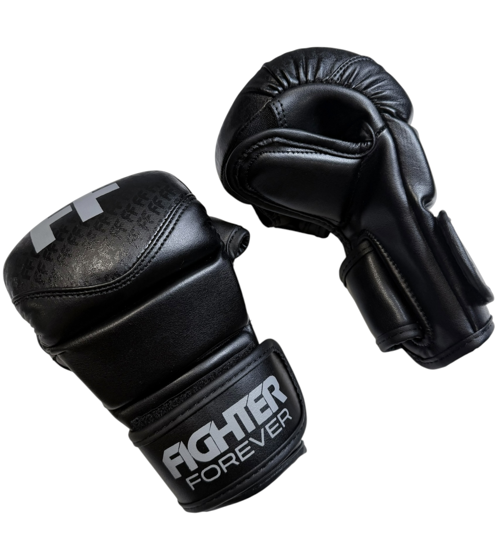 Osta Fighter Forever MMA-hanskat. Thainyrkkeilykaupasta