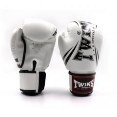 Osta Twins Special Nyrkkeilyhanskat FBGVDM3-TW6 White Thainyrkkeilykaupasta