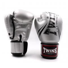 Osta Twins Special Nyrkkeilyhanskat FBGVDM3-TW6 Silver Thainyrkkeilykaupasta
