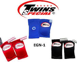 Osta Twins Special Kyynärpääsuojat EGN1 Blue Thainyrkkeilykaupasta