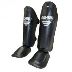 Osta Fighter Forever EVO Säärisuojat MUSTA-HOPEA Thainyrkkeilykaupasta