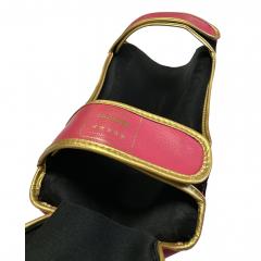 Osta Fighter Forever EVO Säärisuojat PINKKI-KULTA Thainyrkkeilykaupasta