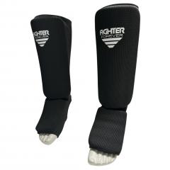Osta Fighter Forever Sukkamallin säärisuojat MUSTA Thainyrkkeilykaupasta