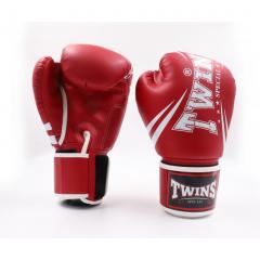 Osta Twins Special Nyrkkeilyhanskat FBGVDM3-TW6 Red Thainyrkkeilykaupasta