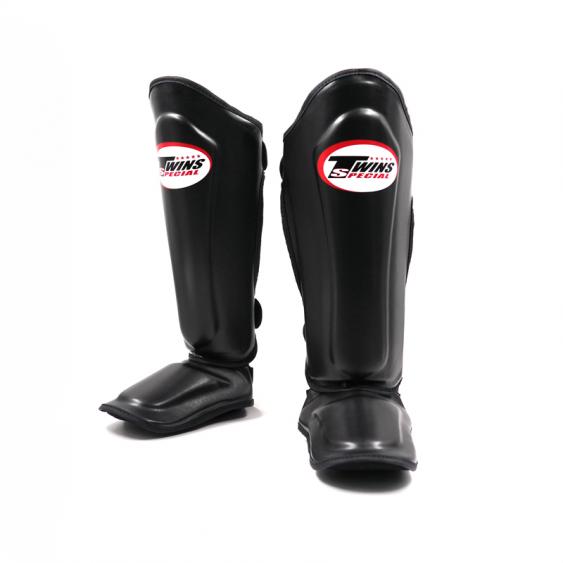 Osta Twins Special Säärisuojat SGS10 Black Thainyrkkeilykaupasta